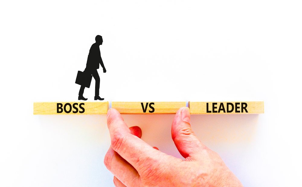 boss vs leader